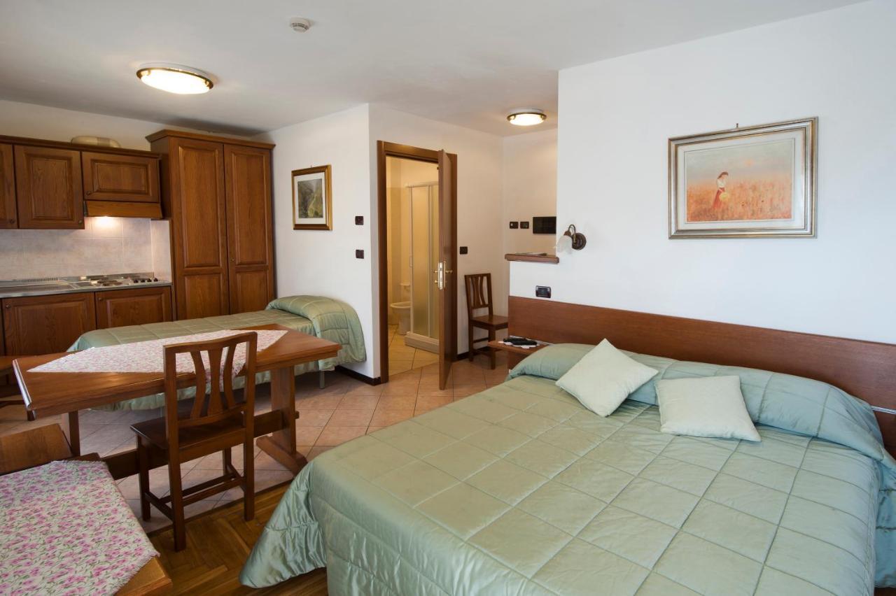 Albergo Castello Da Bonino Champorcher Exterior foto